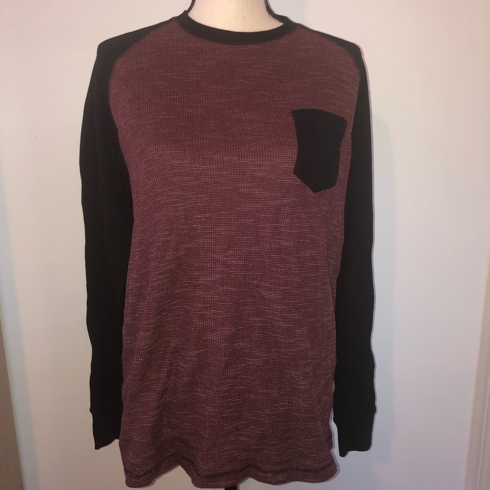 Distortion thermal long sleeve tee Size L